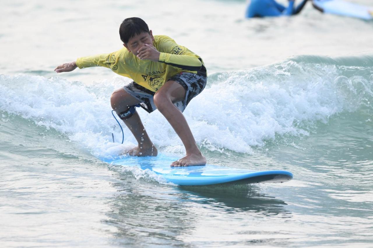 Baan Andaman Sea Surf Hotel Patong Eksteriør billede