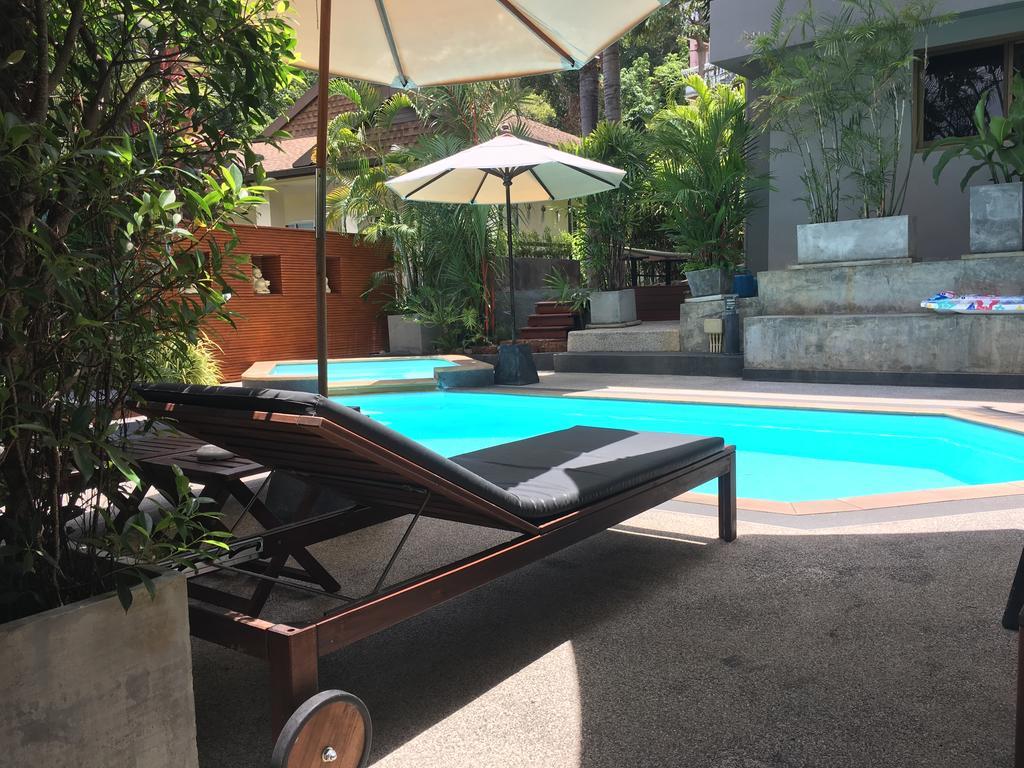 Baan Andaman Sea Surf Hotel Patong Eksteriør billede